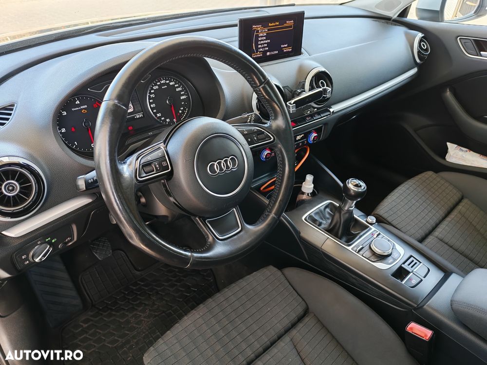 Audi A3 - 8