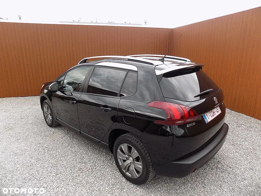 Peugeot 2008 PureTech 82 Style - 3