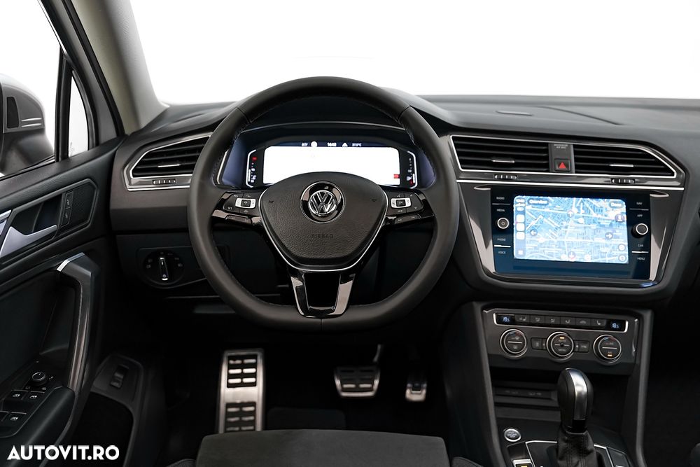 Volkswagen Tiguan 2.0 TDI SCR 4MOTION DSG R-Line - 13