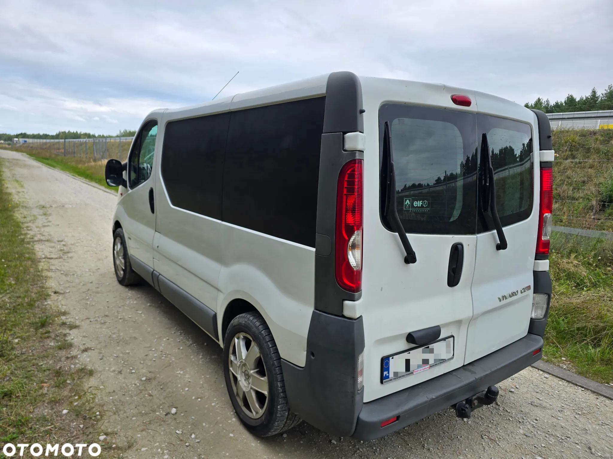 Opel VIVARO - 2