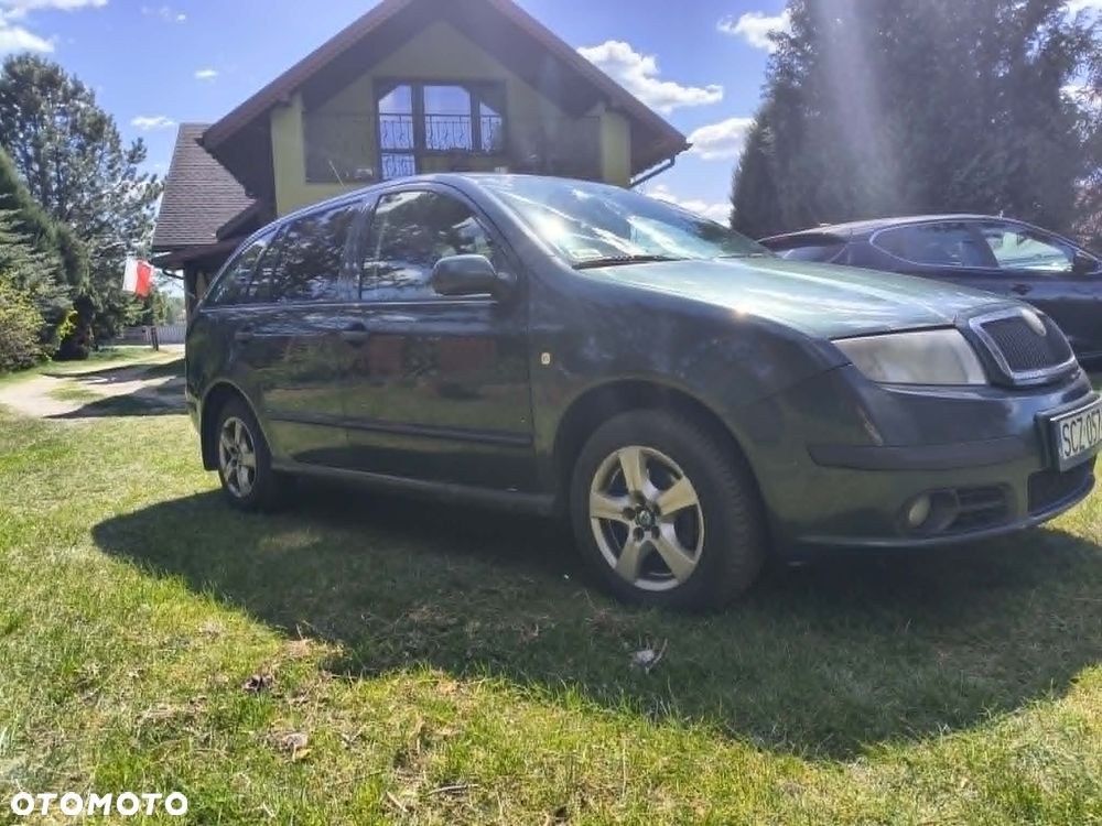 Skoda Fabia - 3
