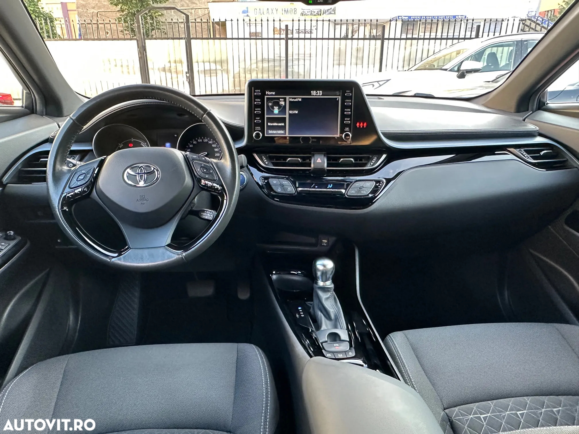 Toyota C-HR 2.0 HSD 184 CP 4x2 CVT Classy Bi-Tone - 7