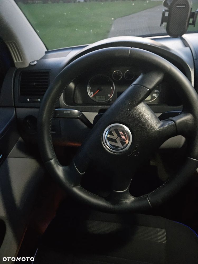 Volkswagen Multivan L1 - 21