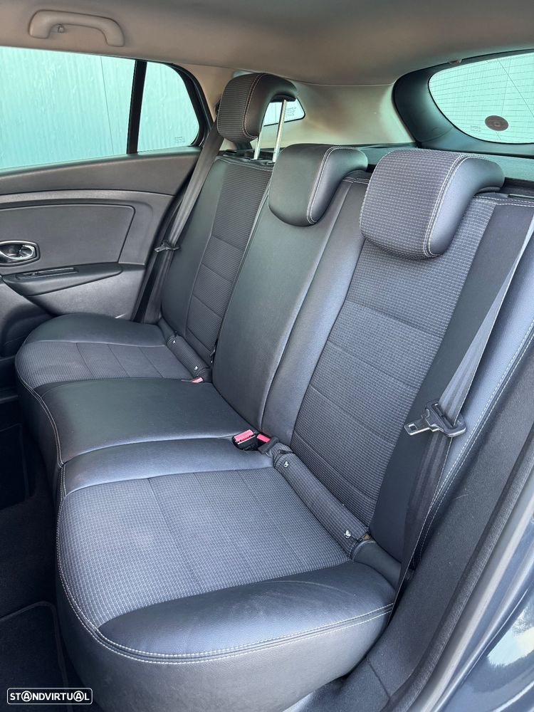 Renault Mégane Sport Tourer 1.5 dCi GT Line SS - 13