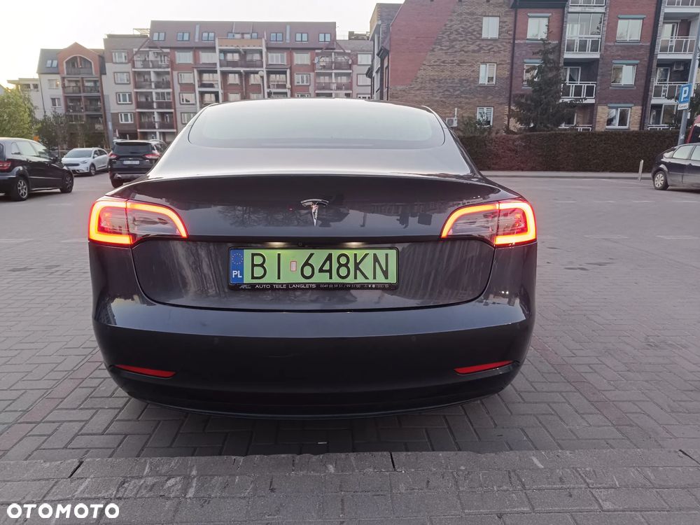 Tesla Model 3 RWD Hinterradantrieb - 4