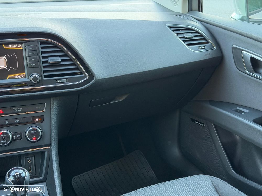 SEAT Leon 1.6 TDI Style Ecomotive - 10