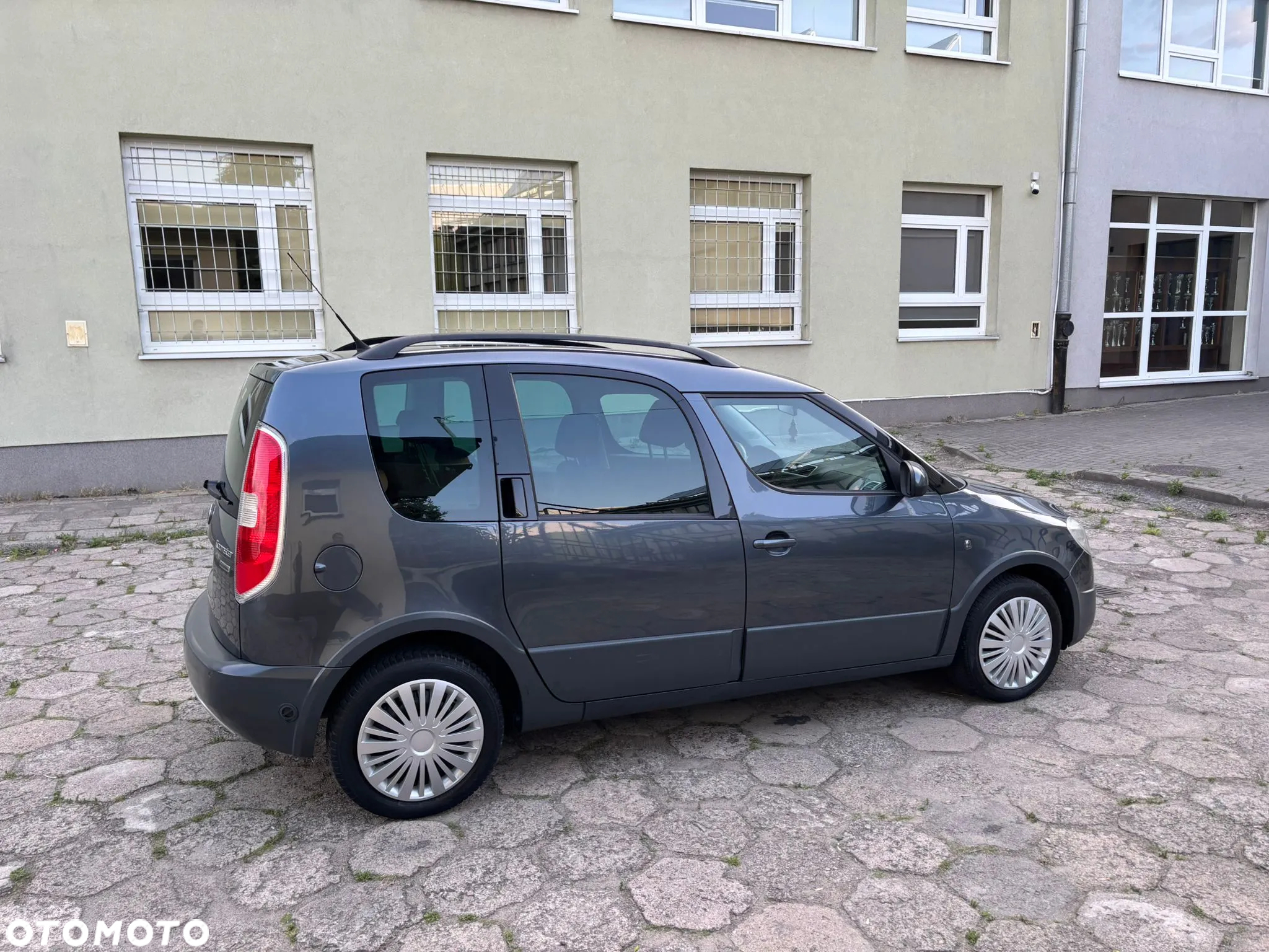Skoda Roomster - 10