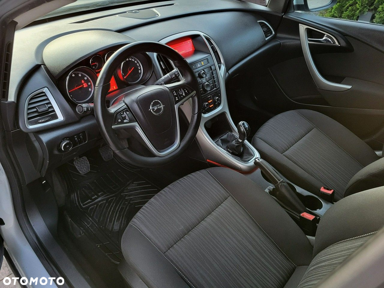 Opel Astra - 9