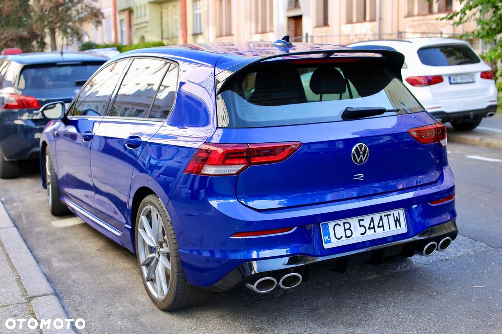 Volkswagen Golf - 9