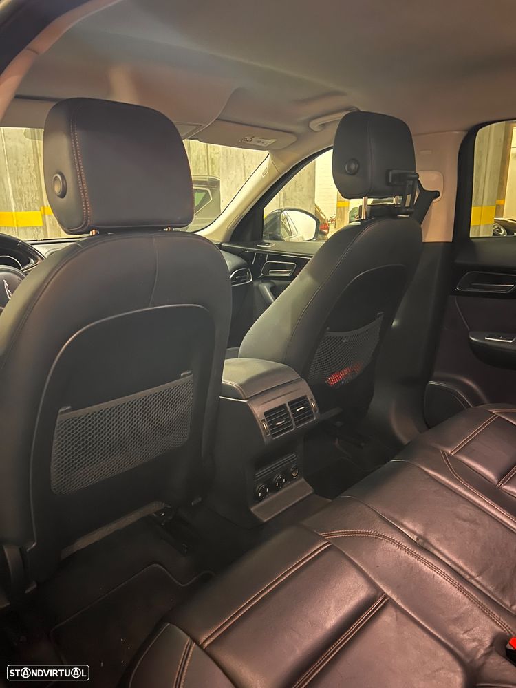 Jaguar F-Pace 2.0 i4D Prestige AWD Aut. - 8