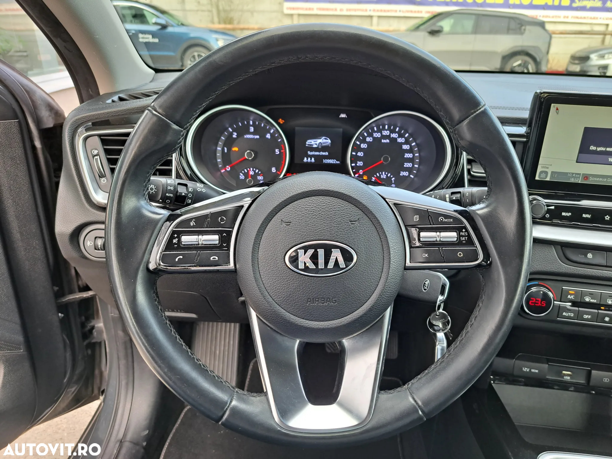 Kia Ceed 1.6 CRDi (48V Mild-Hybrid) Vision - 12