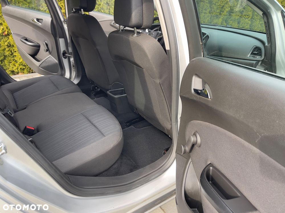 Opel Astra - 18