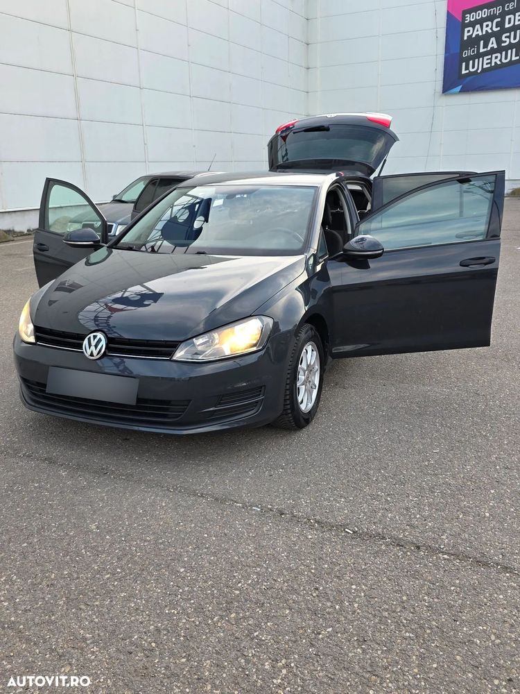 Volkswagen Golf 1.2 TSI BMT Comfortline - 1
