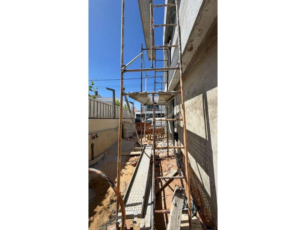 Moradia independente com piscina em Pinhal do Conde da Cunha - Amora - Grande imagem: 5/38