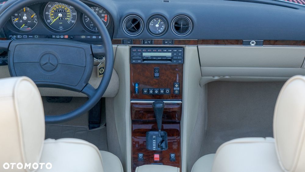 Mercedes-Benz SL - 18