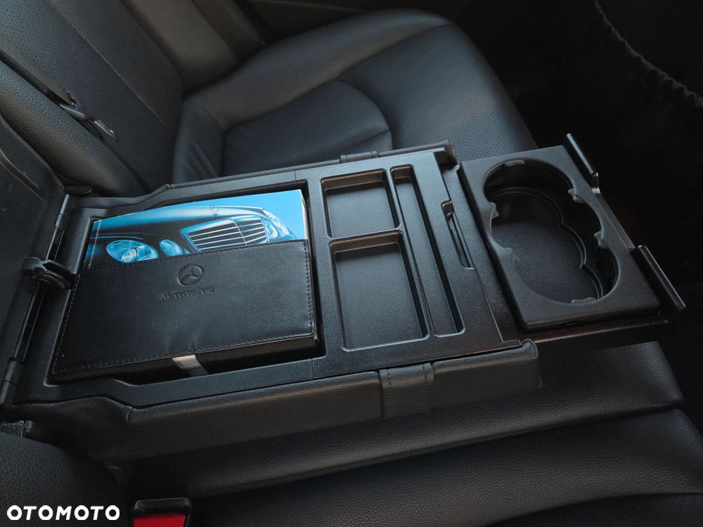 Mercedes-Benz Klasa E - 12