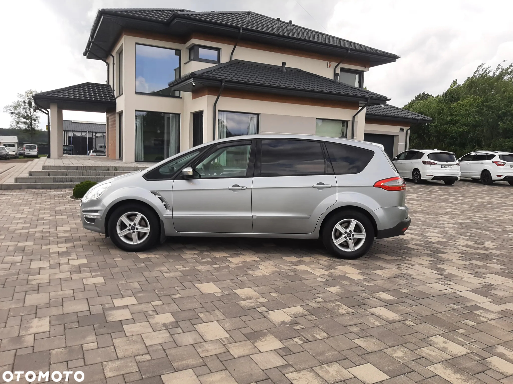 Ford S-Max 2.0 TDCi DPF Titanium - 9