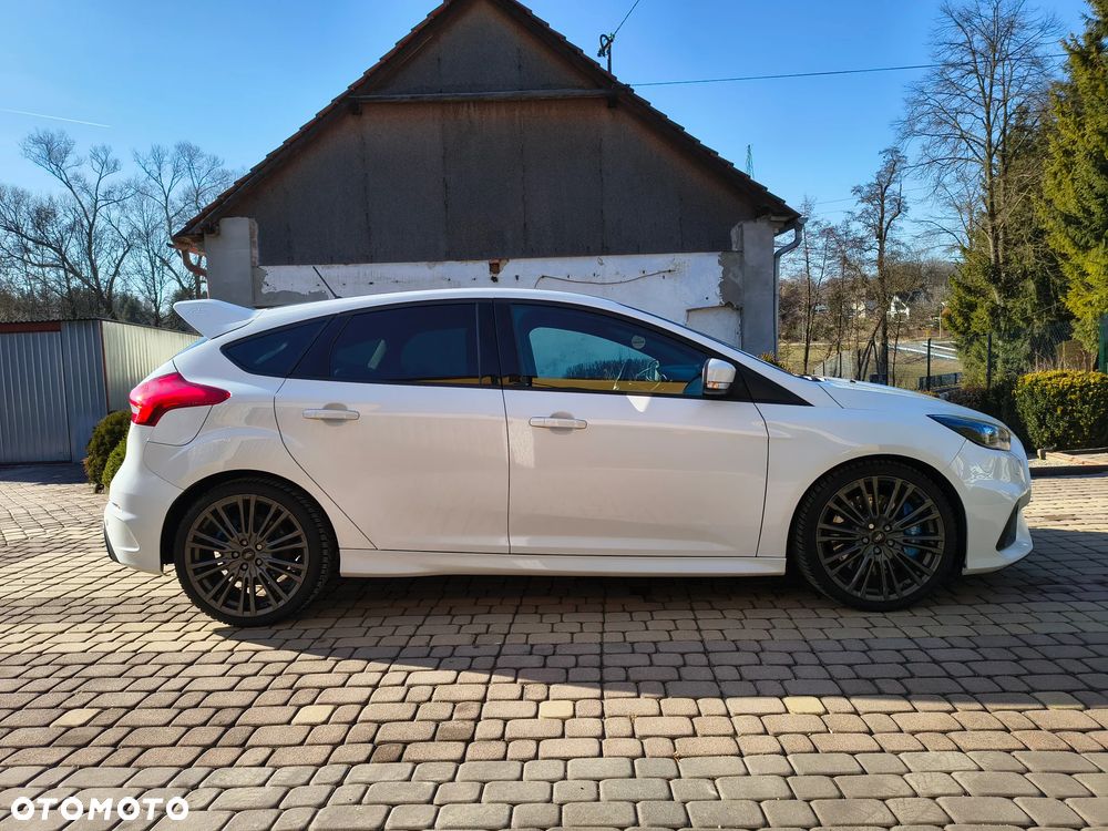 Ford Focus - 8
