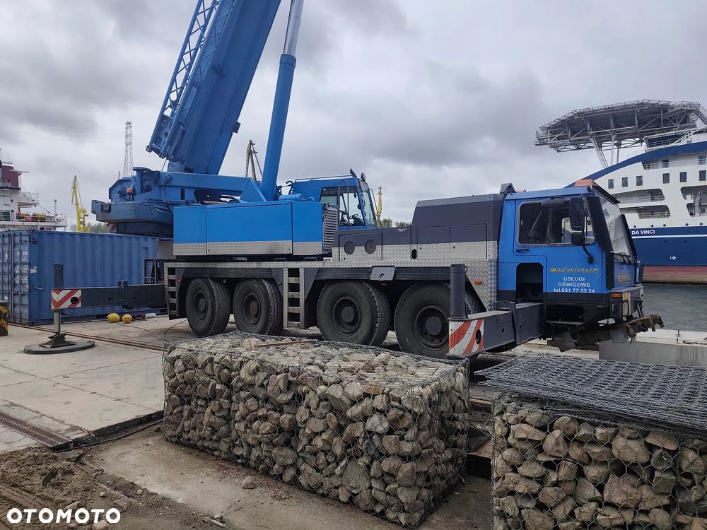 Liebherr LTM 1090/2 - 14