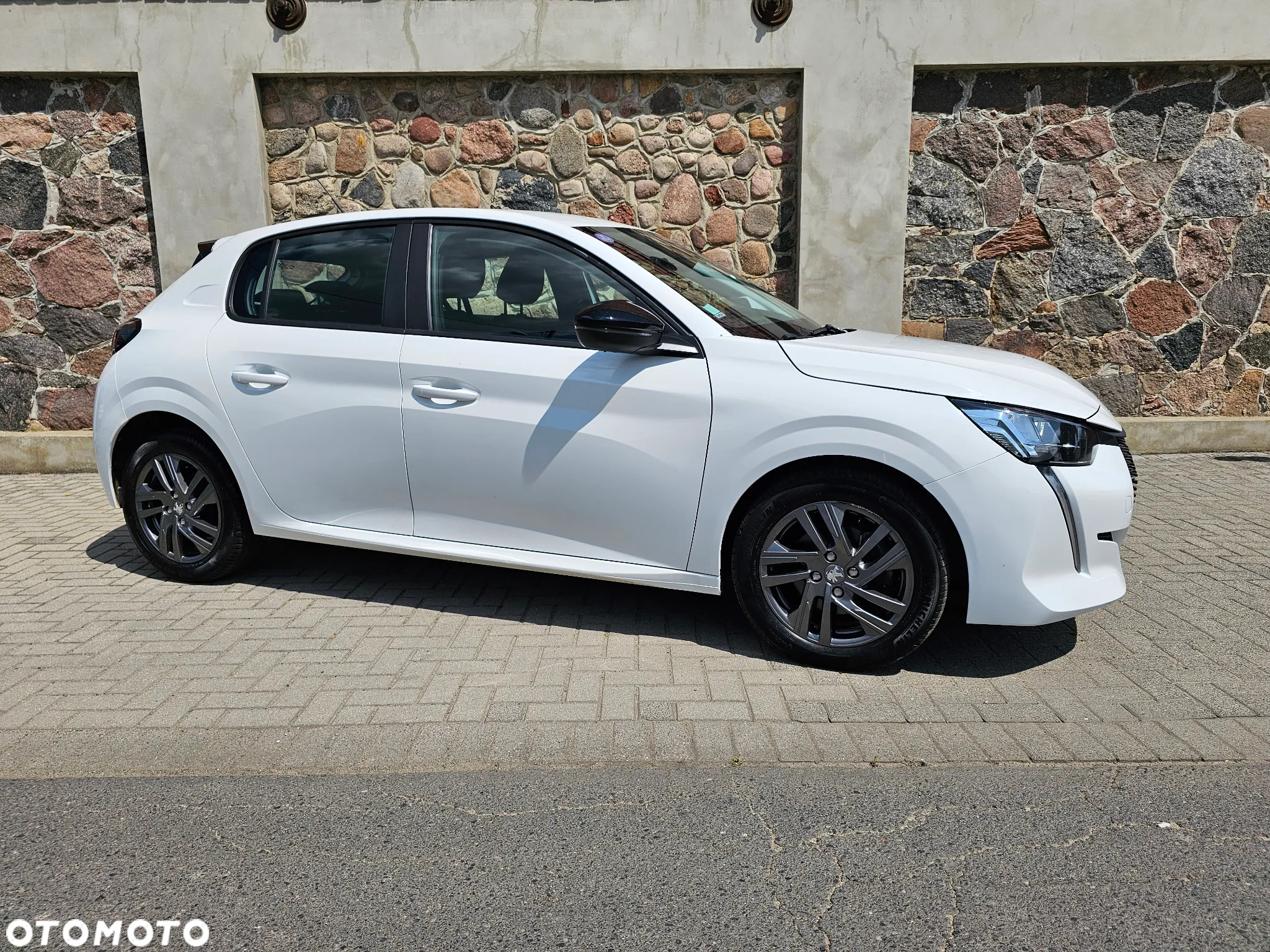 Peugeot 208 PureTech 100 Allure - 10