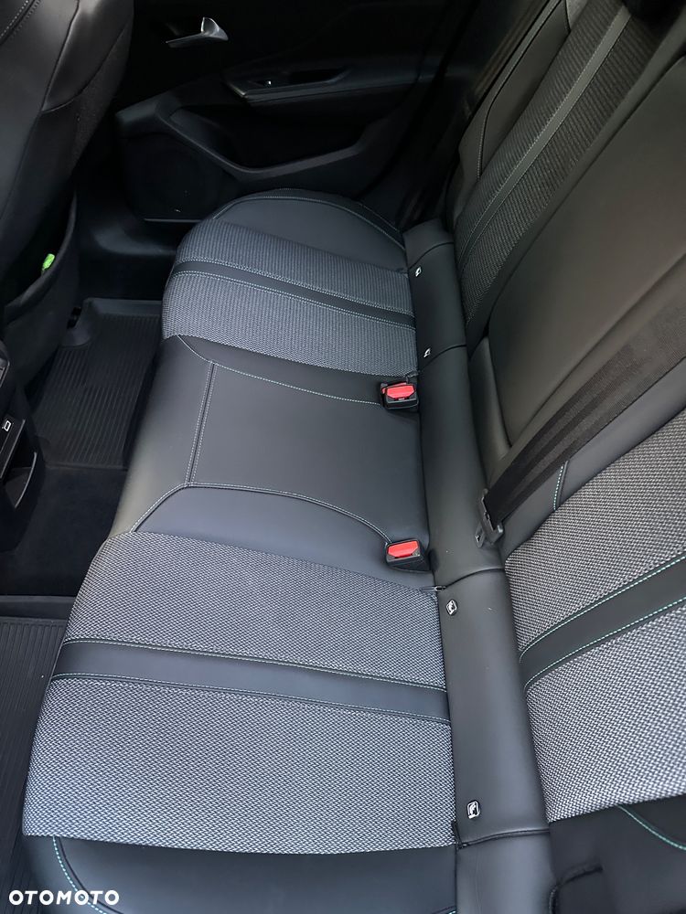 Peugeot 308 1.2 PureTech Allure Pack S&S EAT8 - 25