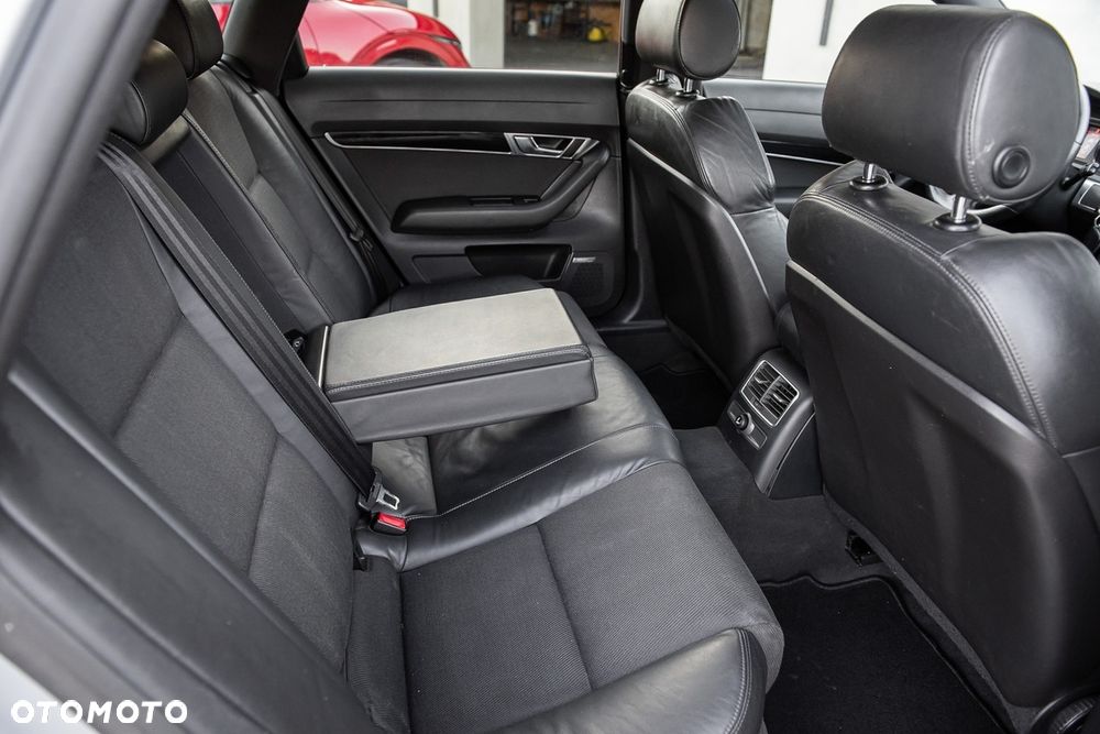 Audi A6 Avant 3.0 TDI DPF quattro tiptronic - 19