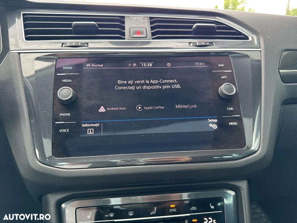 Volkswagen Tiguan 2.0 TDI 4Mot DSG Elegance - 25