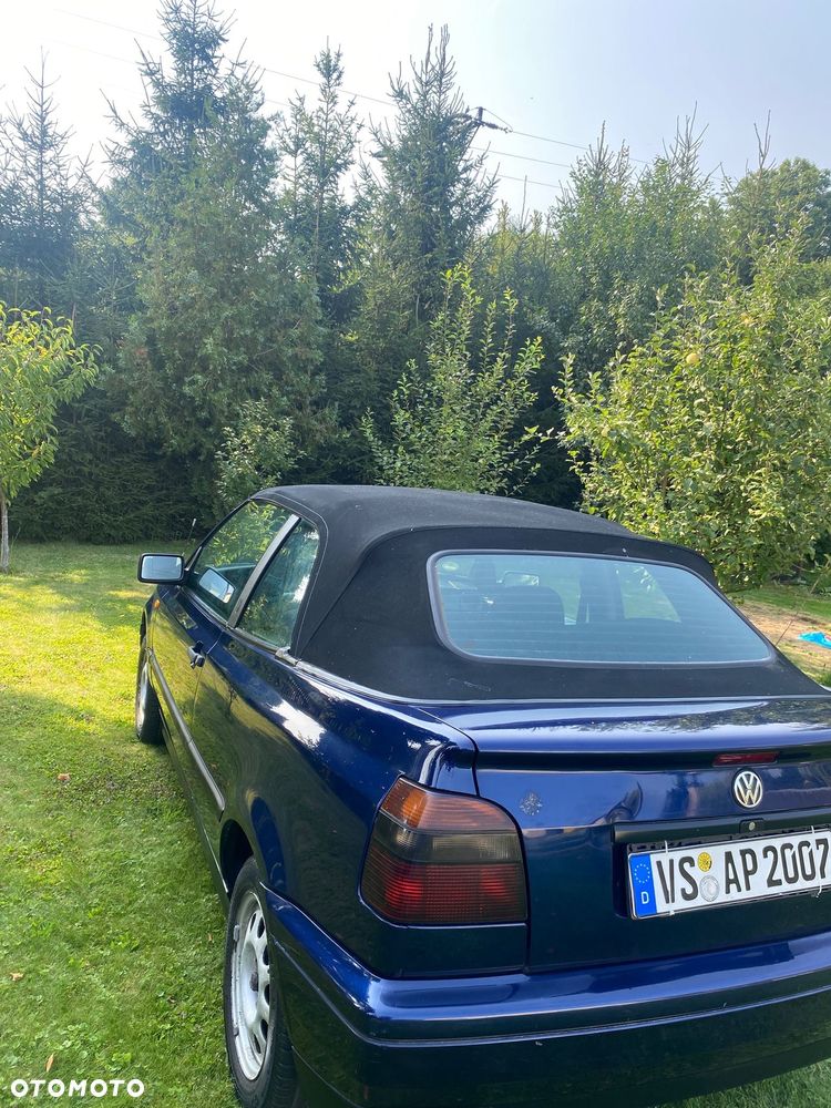 Volkswagen Golf - 5
