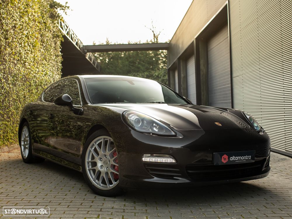 Porsche Panamera S Hybrid - 1