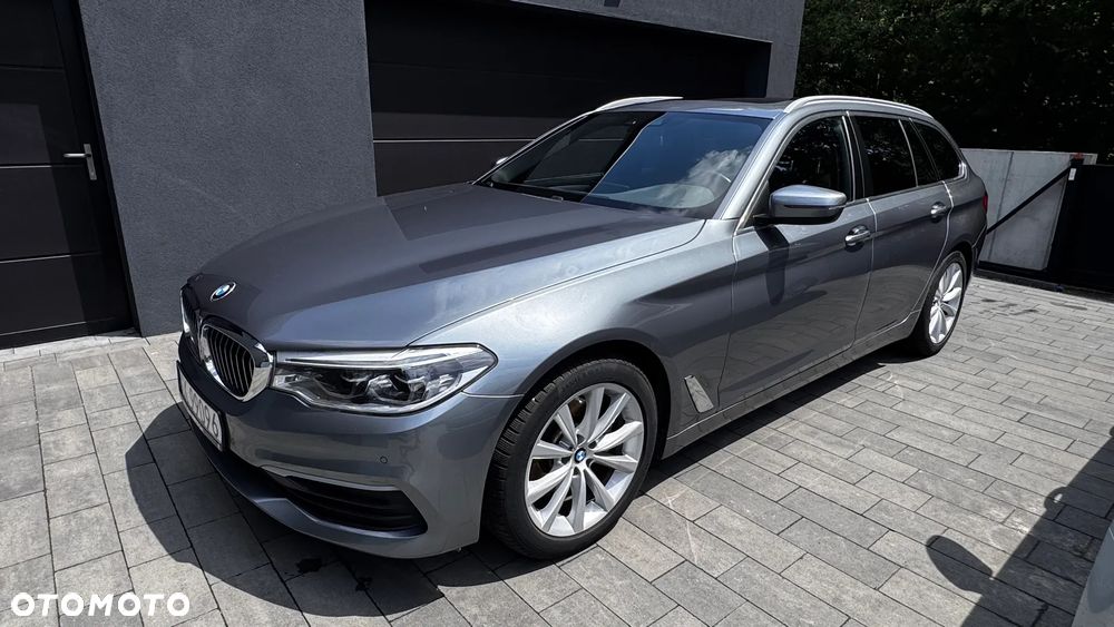 BMW Seria 5 520i M Sport sport - 1