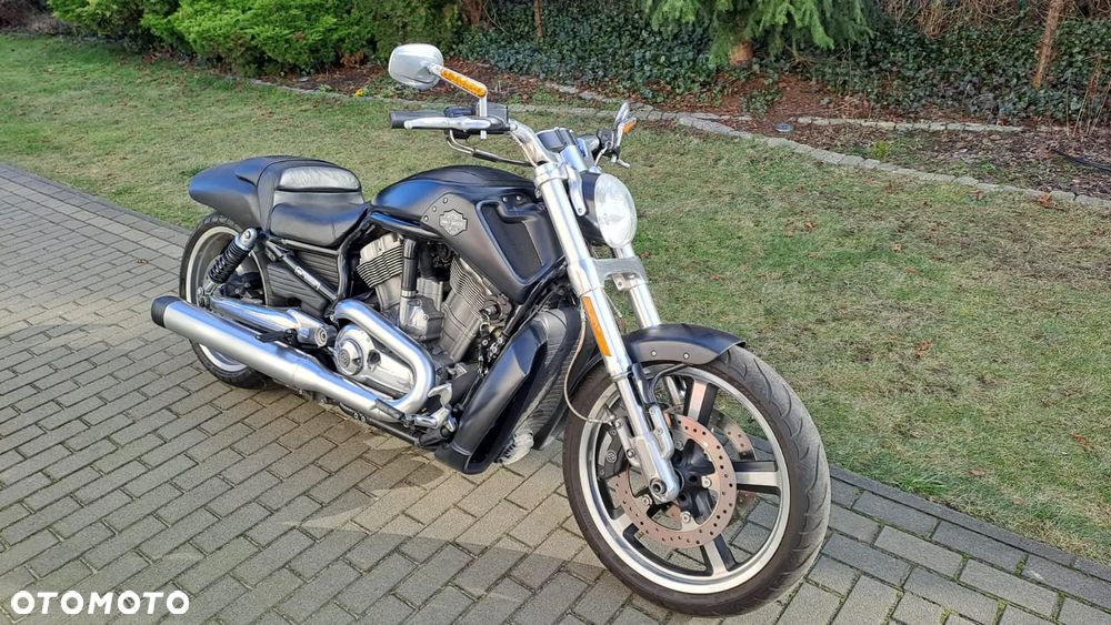 Harley-Davidson V-Rod Muscle - 1