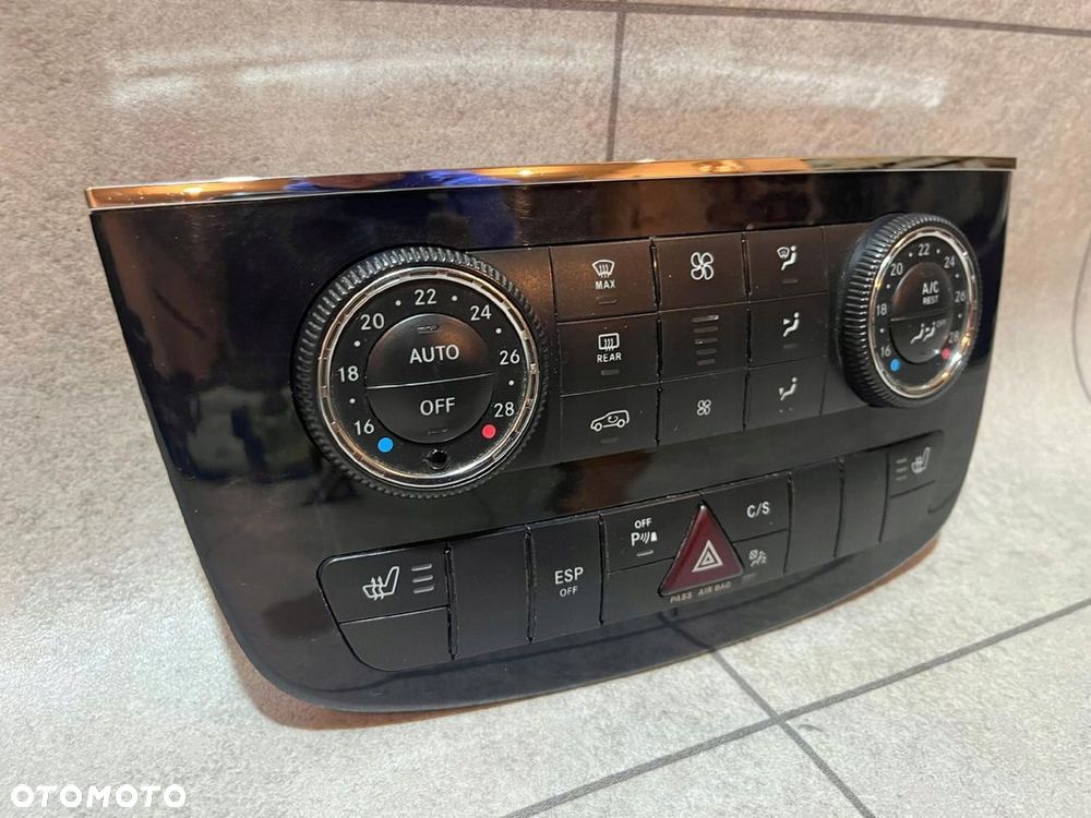 MERCEDES W251 PANEL KLIMY ESP GRZANIA FOTELI ŁADNY - 2