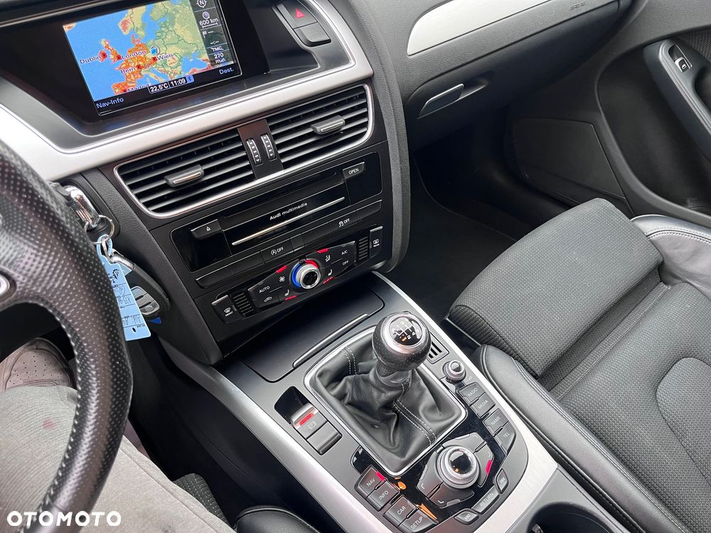 Audi A4 Avant - 13