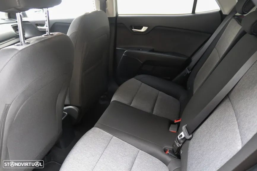 Kia Stonic 1.0 T-GDI Drive - 24