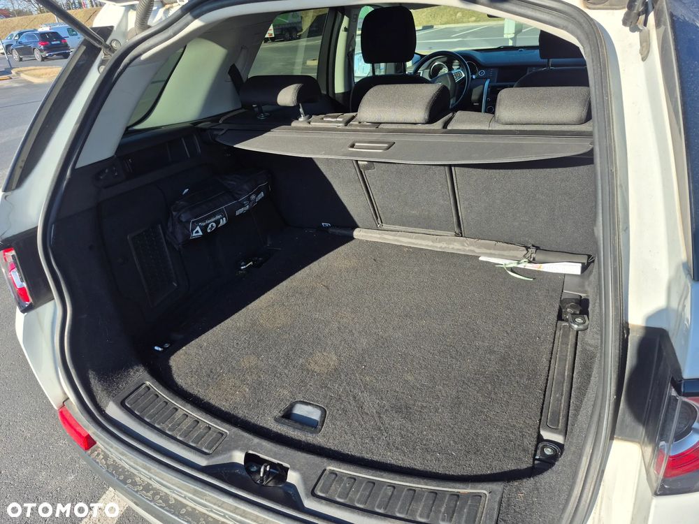 Land Rover Discovery Sport TD4 Dynamic - 24