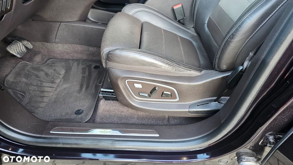 Renault Espace 1.6 dCi Energy Initiale Paris EDC - 27
