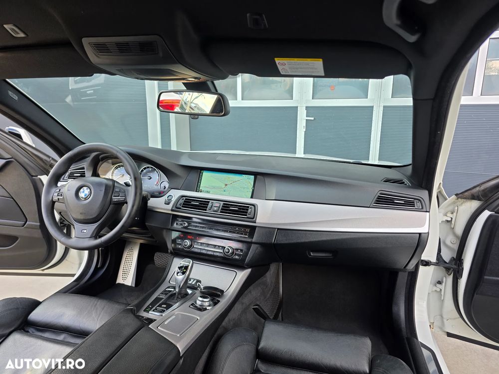 BMW Seria 5 520d Touring Sport-Aut. - 22