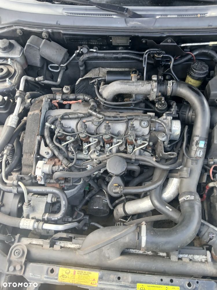 volvo s40 silnik 1.9 dci d4192t4 skrzynia sanki belka przód tył wahacz zacisk zwrotnica - 2