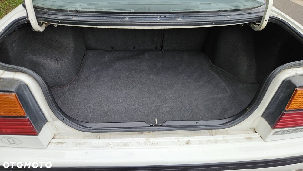 Mazda 626 2.0i GTi - 15