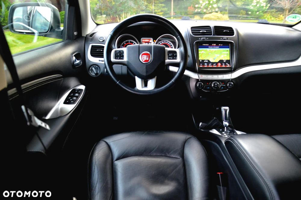 Fiat Freemont 2.0 Multijet 16V DPF Automatik Allrad Black Code - 27