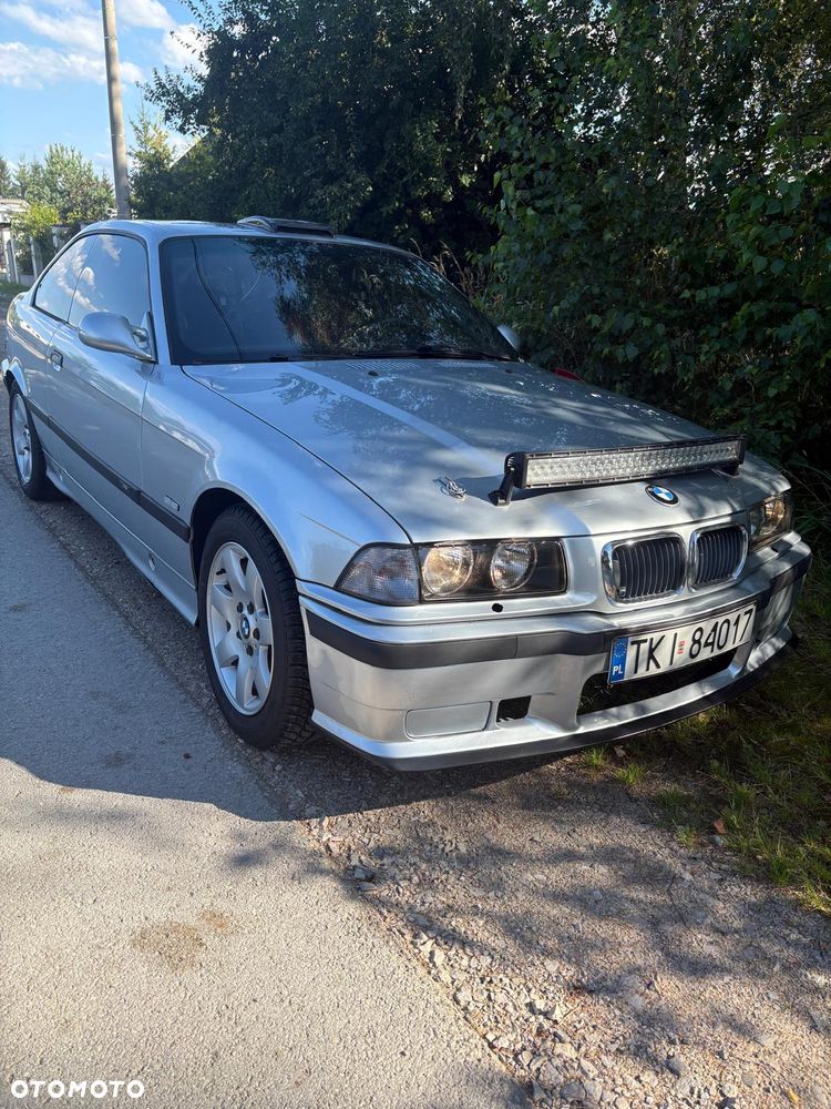 BMW M3 Standard - 26