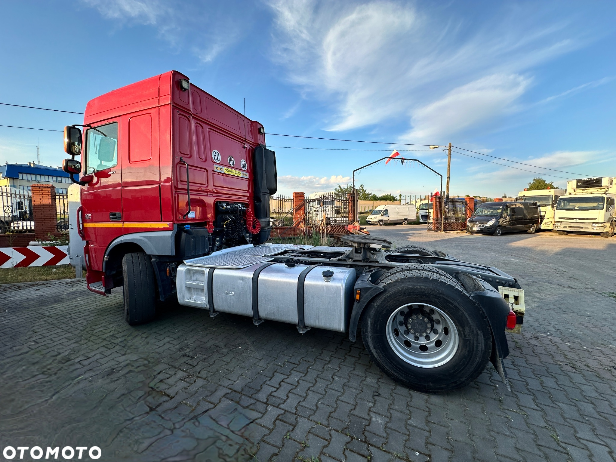 DAF XF 106 460 SpaceCab Standard most 2.80 Retarder Radar ACC Lodówka Odstępstwo 50t Sprowadzony - 4