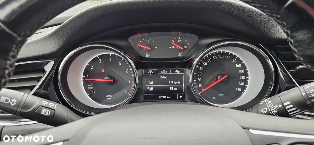 Opel Insignia - 17