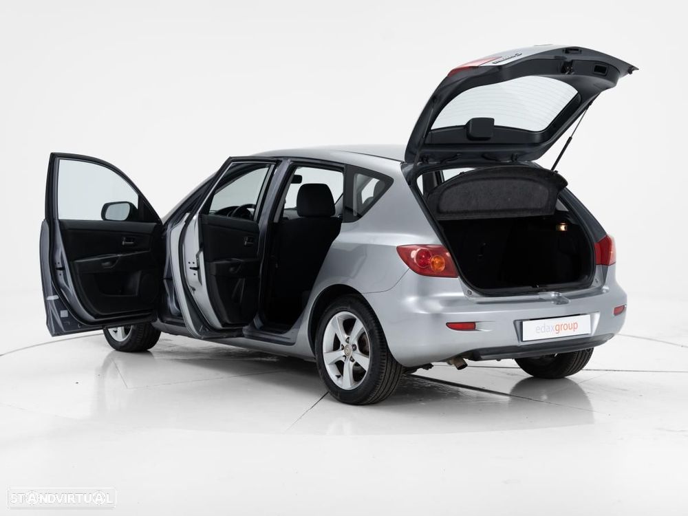 Mazda 3 Hatchback - 5