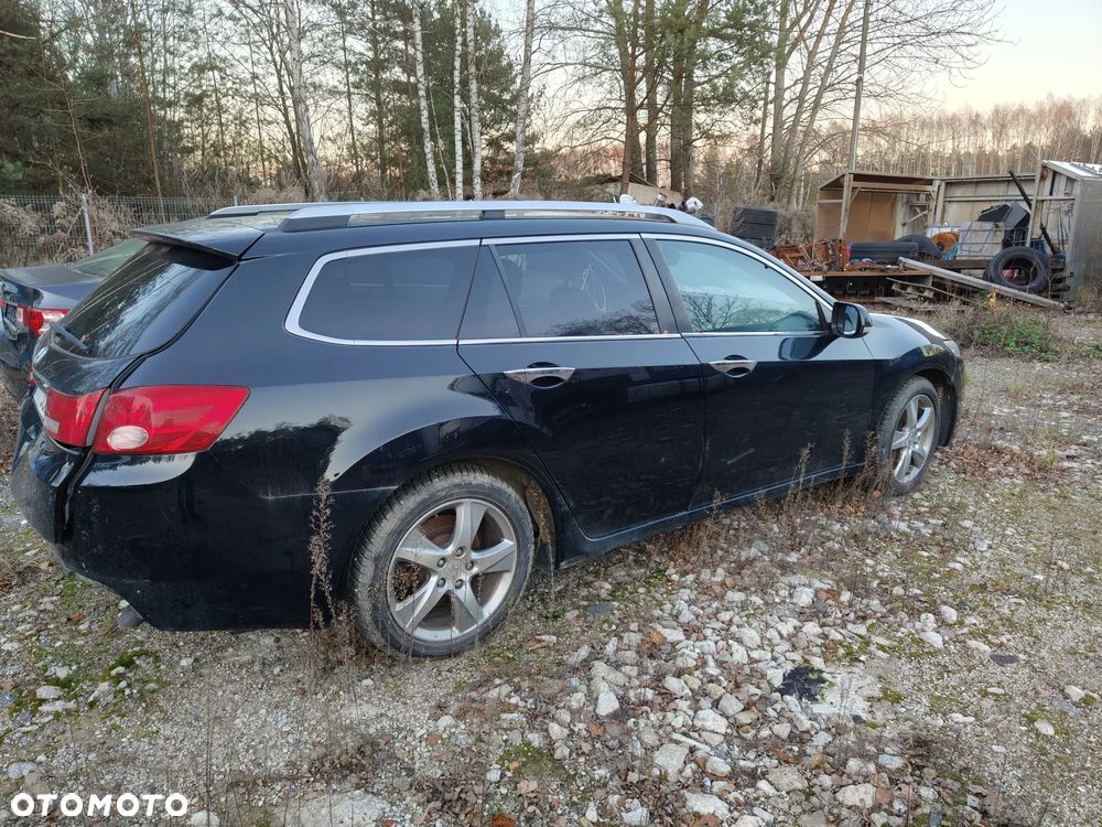 Honda Accord - 2