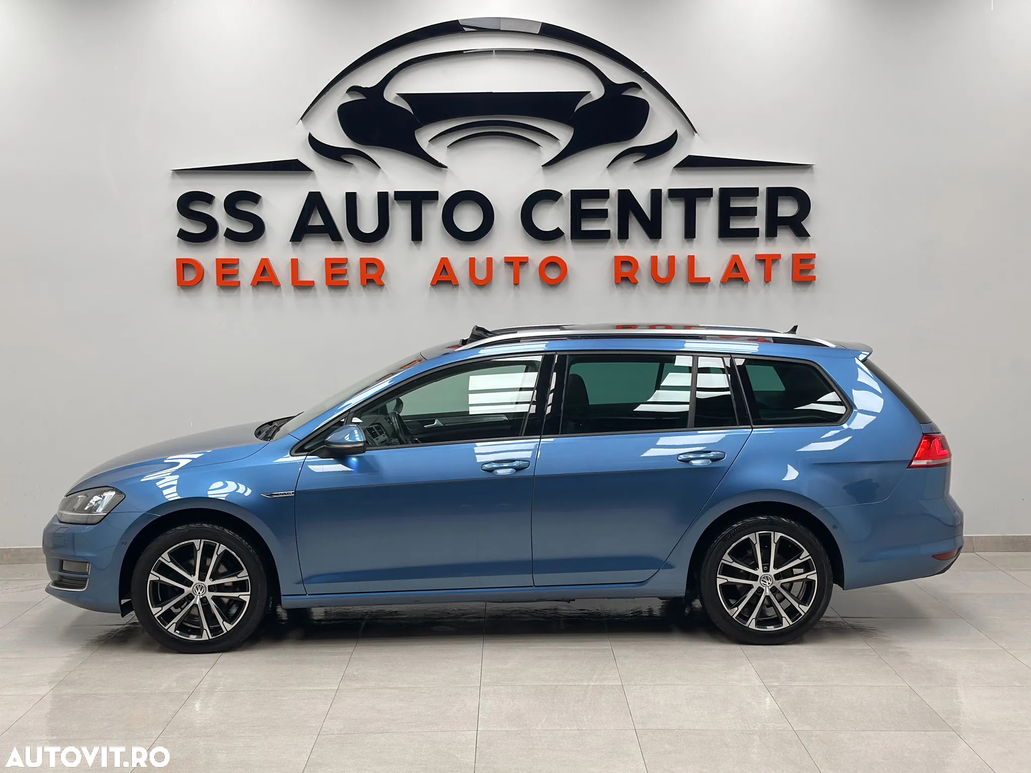 Volkswagen Golf 1.6 TDI BlueMotion Technology DSG Lounge - 6
