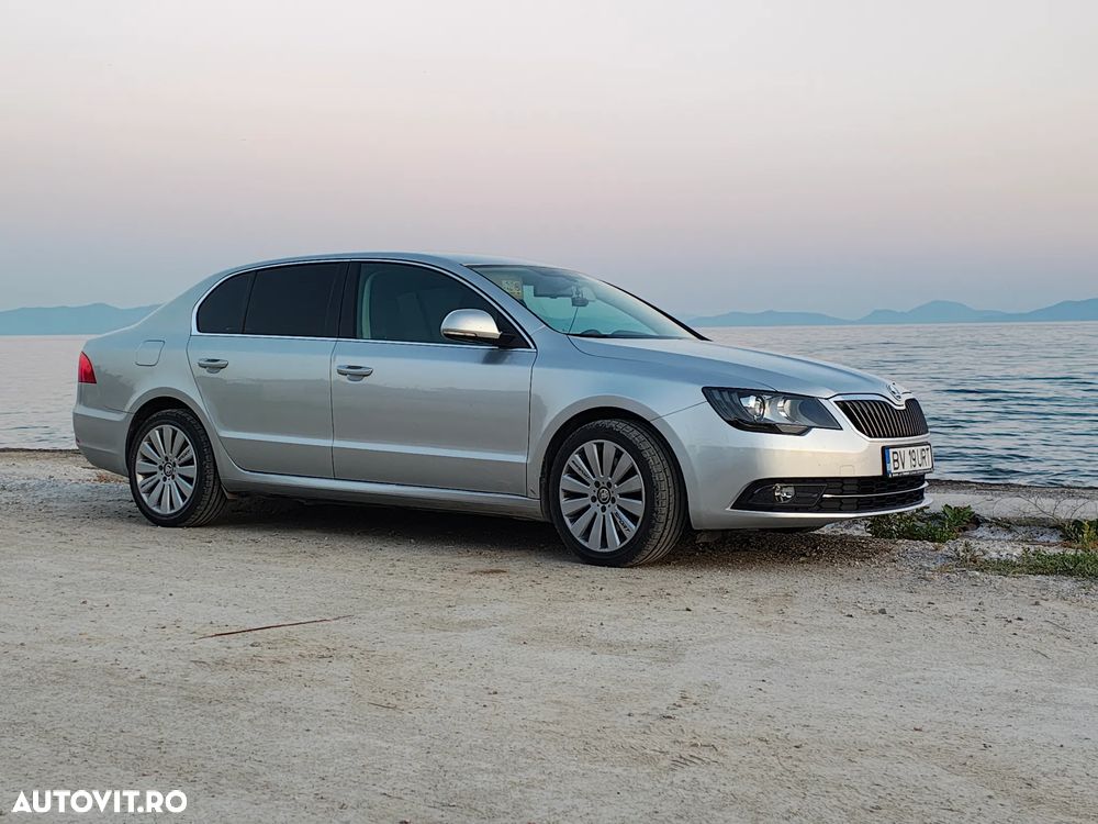 Skoda Superb 2.0 TDI Elegance - 1