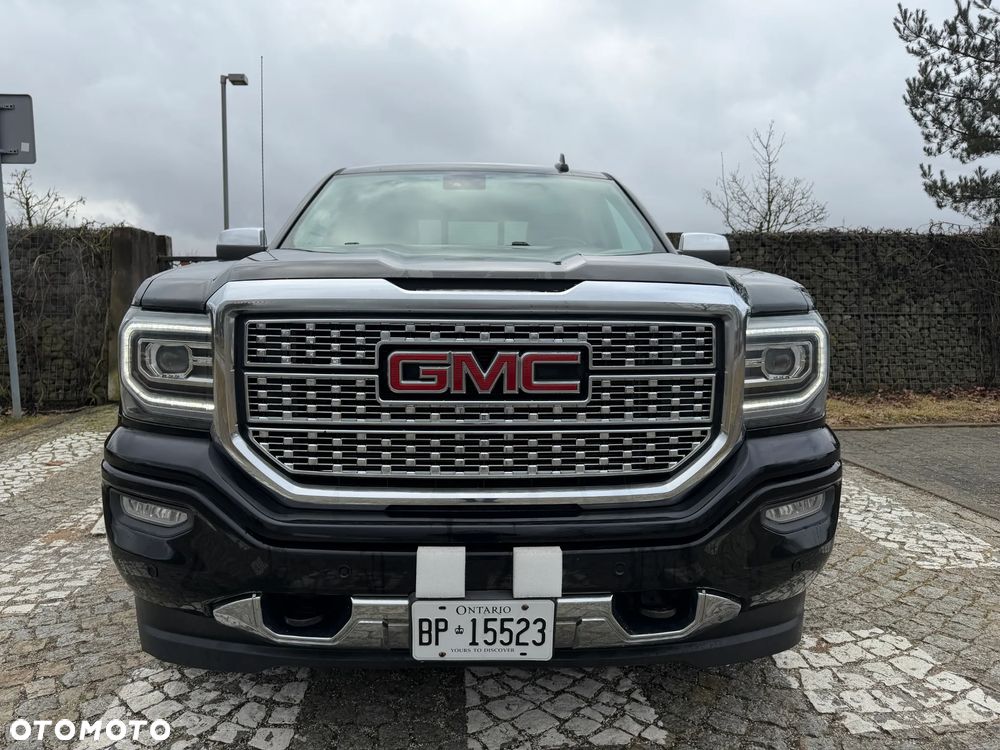 GMC Sierra - 9