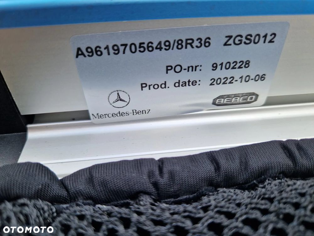 Górne łóżko, leżanka, materac Mercedes Actros MP4 - 2