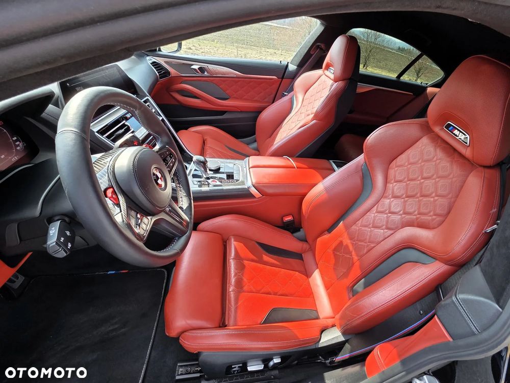 BMW M8 - 10